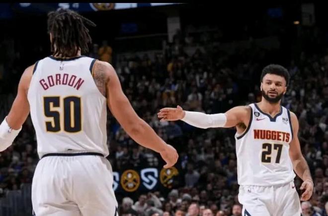 执教俱乐部前1000场场均积分前10：瓜迪奥拉第1，穆里尼奥第2（俱乐部执教首千场场均积分前十：瓜迪奥拉居首，穆里尼奥次席）