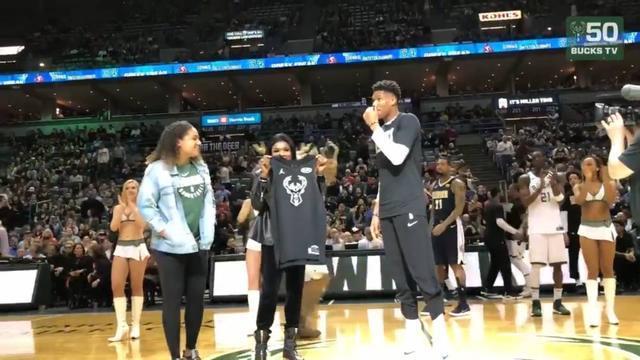 TA：巴萨上下都对梅西夜访诺坎普感到意外，他们无人参与此事（巴萨对梅西深夜现身诺坎普颇感意外，俱乐部未参与其中）