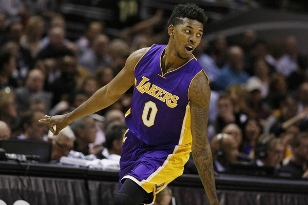 哲科：我们确实踢得很烂，但我们需要球迷支持而不是嘘声（哲科：踢得差我承认，但请用支持取代嘘声）