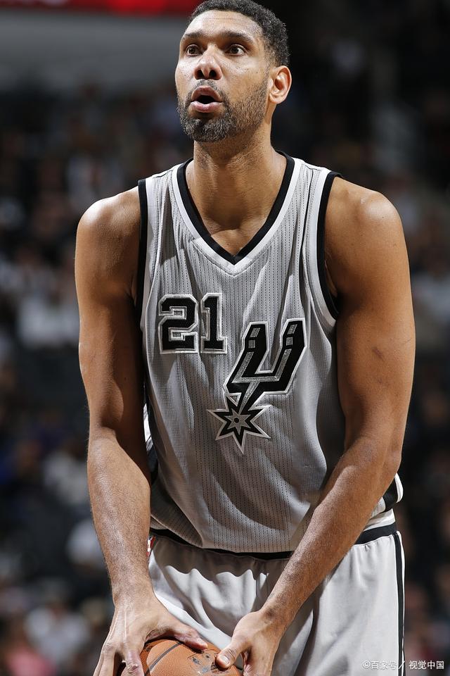 世界杯门票销量已近两百万张，第三阶段门票销售12月11日开始（世界杯门票已售近200万张，第三阶段将于12月11日开售）