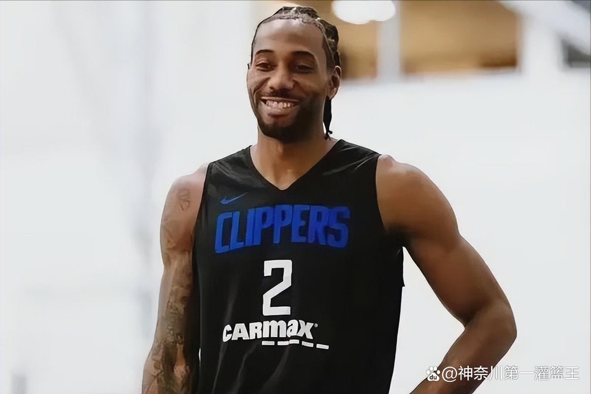 意媒：库普梅纳斯转型中卫表现亮眼，尤文中场补强成当务之急（意媒：库普梅纳斯客串中卫闪光，尤文中场补强迫在眉睫）